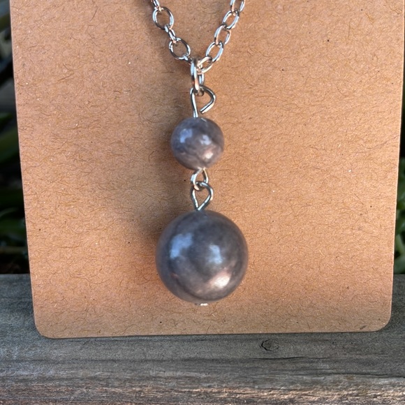 Grey Labradorite Necklace - Picture 3 of 4
